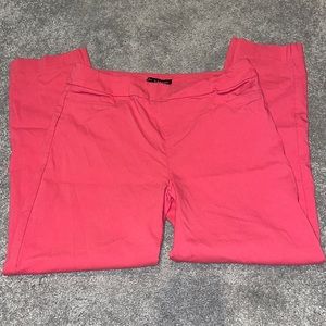 Pink cropped slacks